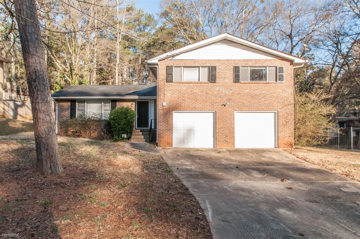 Primary Photo - 3927 Wildwood Lake Dr SW