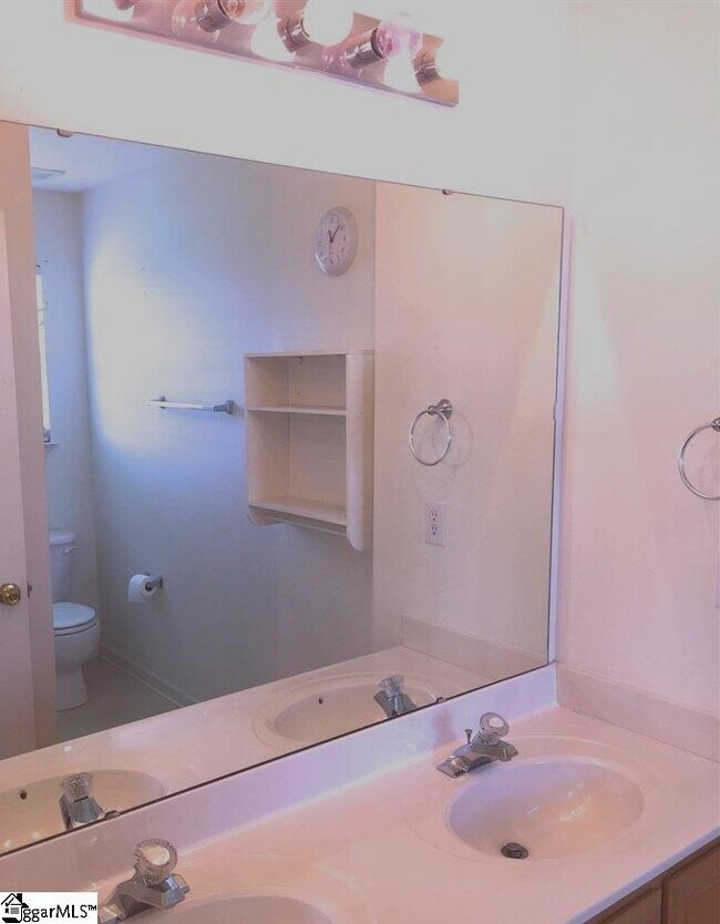 Building Photo - 23 Spring Crossing Cir