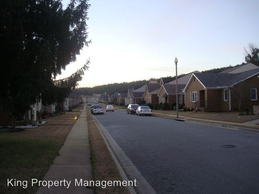 Building Photo - 1532 Cambridge Pl