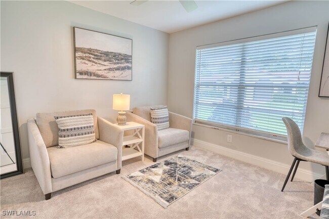 Foto del edificio - 1069 Forest Lakes Dr
