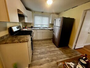 Building Photo - 84 Chittick Rd