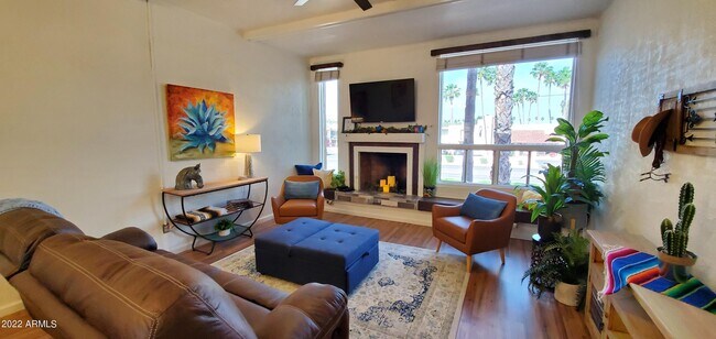 Foto del edificio - 3313 N 68th St
