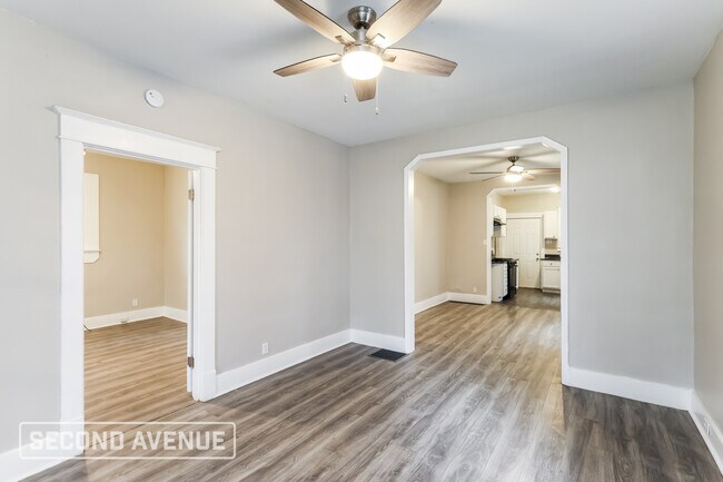 Foto del edificio - 741 Dearborn Ave