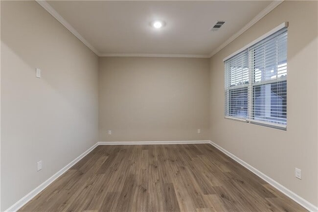 Foto del edificio - 143 Cool Creek Ct