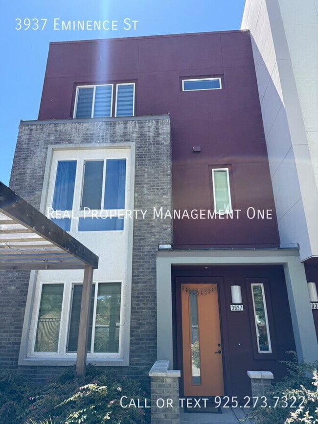 Building Photo - 3937 Eminence St