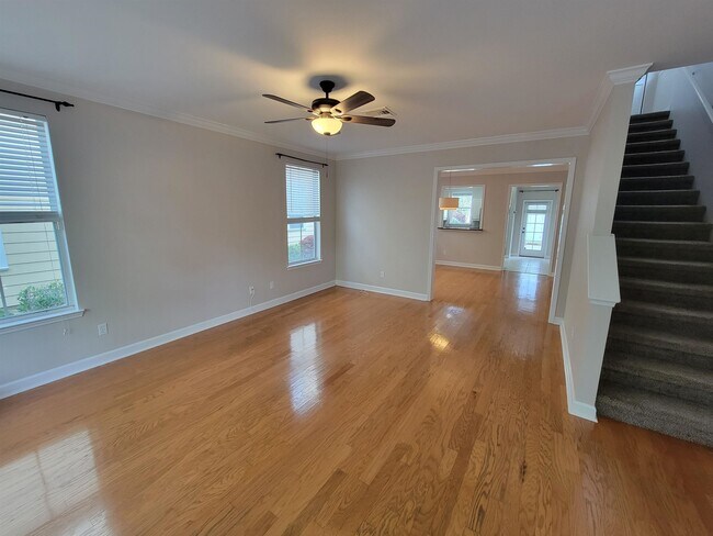 Foto del edificio - 4378 Grove Park Dr