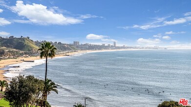 Building Photo - 17350 Sunset Blvd