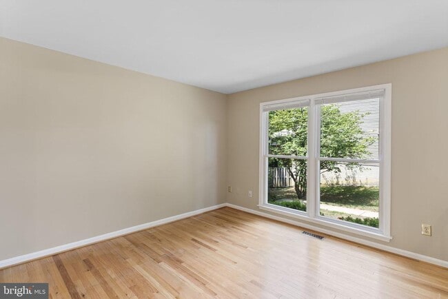 Building Photo - 8073 Morning Meadow Ct