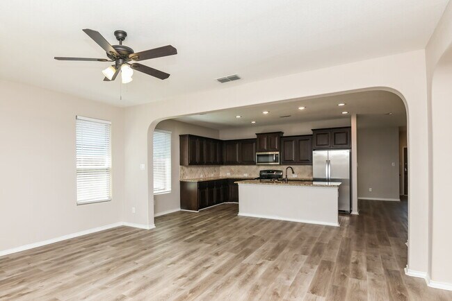 Building Photo - 14148 Rabbit Brush Ln