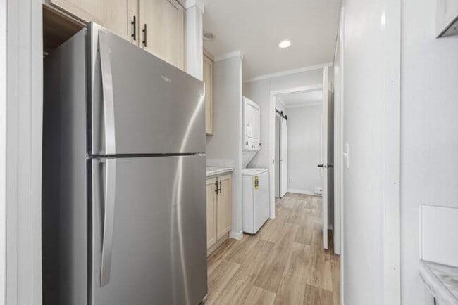 Foto del edificio - 54 Chestnut Path Ln