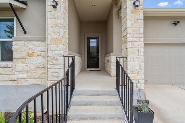 Foto del edificio - 5855 San Savino Dr