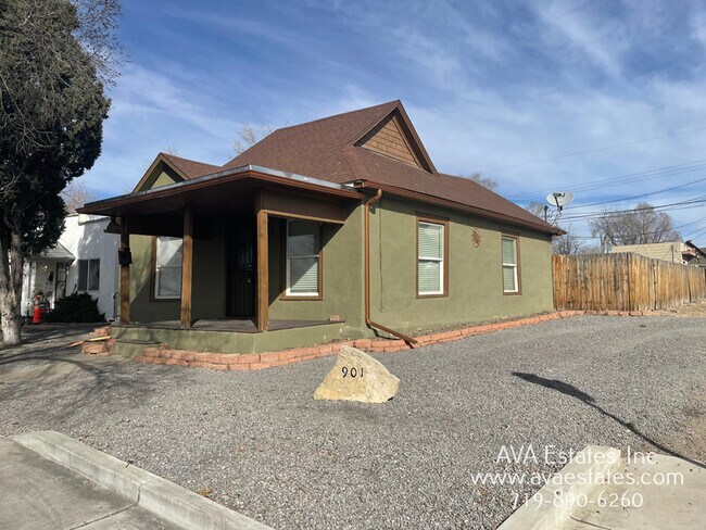 Foto del edificio - 901 W 17th St