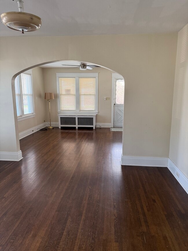 Building Photo - 418 Conewago St