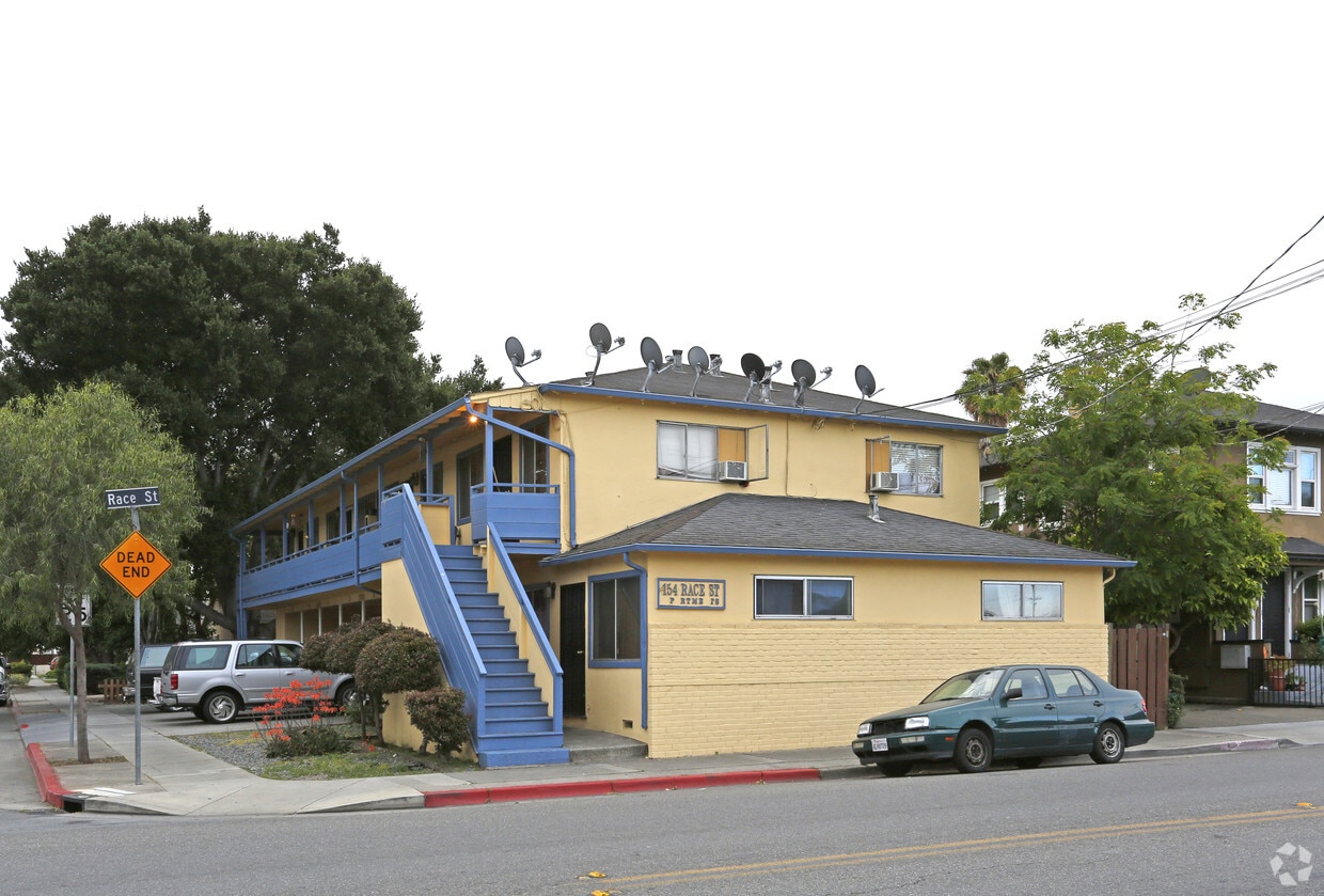 Primary Photo - 154 Race St