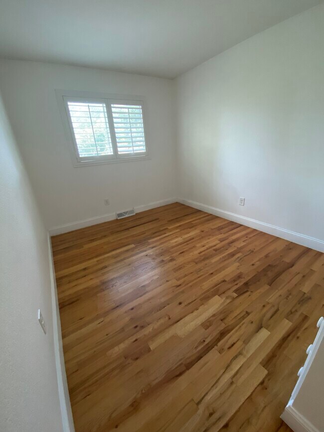 Bedroom 2 - 5057 S Grove St