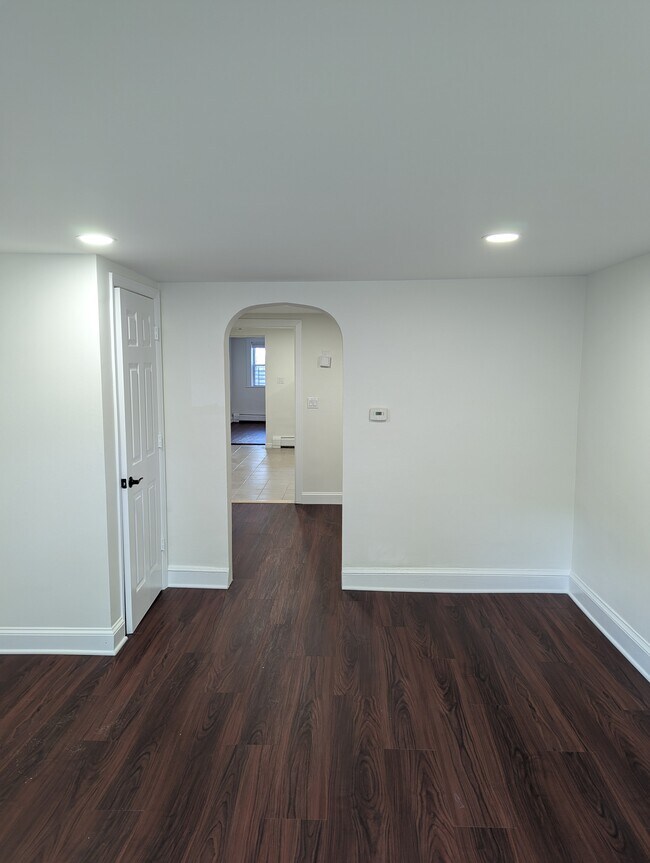 Foto del edificio - 62 Reservoir Ave