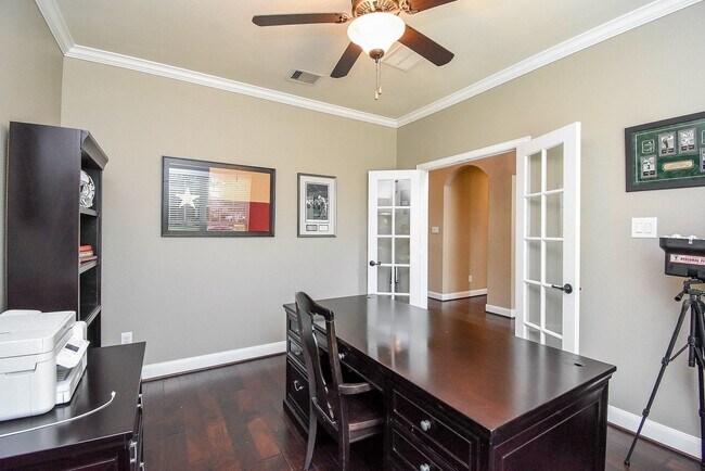 Building Photo - 26230 Rustic Woods Ln