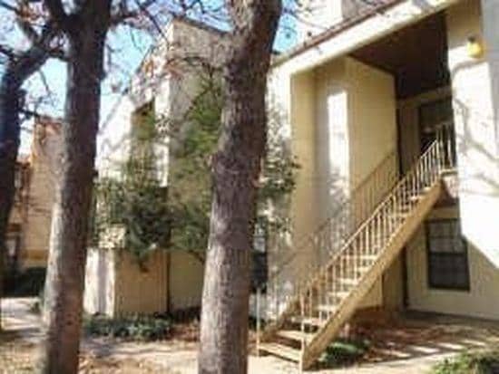Foto del edificio - 1716 Crest Grove Dr