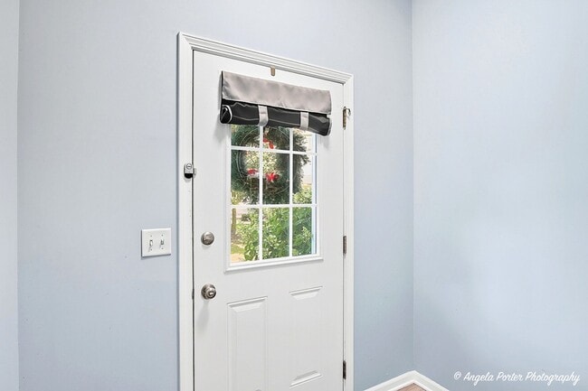 Building Photo - 1477 Sedgewood Ct