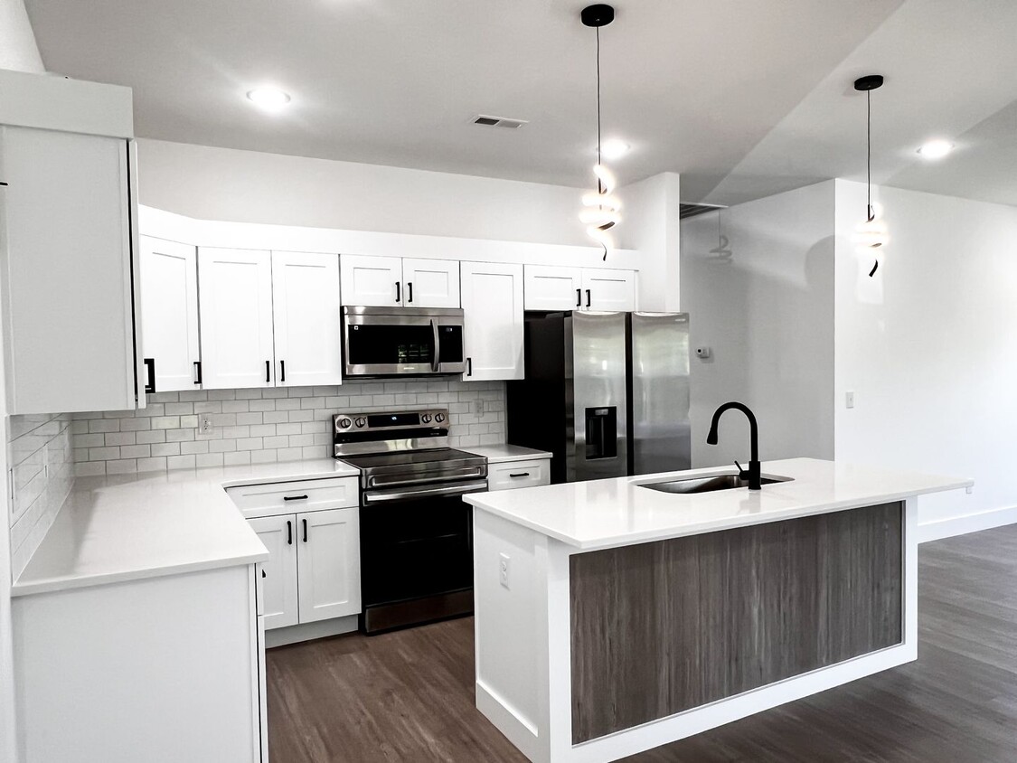 Foto principal - 3 Bedroom 2 Full Bath house in Chesnee, SC!