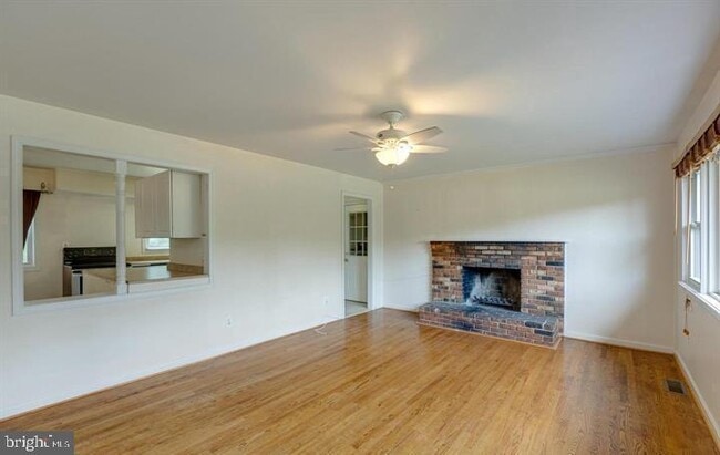 Building Photo - 1168 Reston Ave