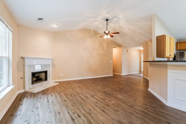 Foto del edificio - 357 Hunterian Pl