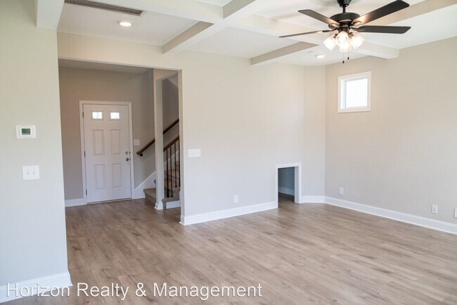 Foto del edificio - 3 br, 2.5 bath House - 208 Copeland Rd