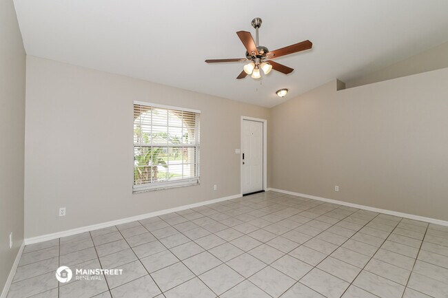 Foto del edificio - 1805 SW 18th St