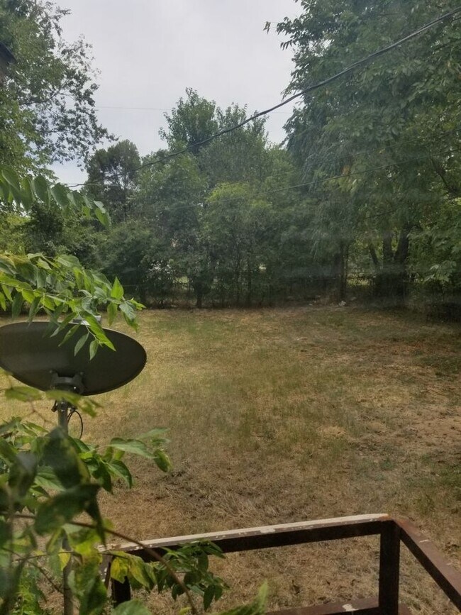 Foto del edificio - 4000 Killian St