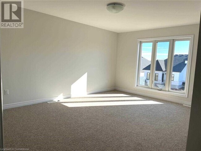 Building Photo - 132 Doan Dr