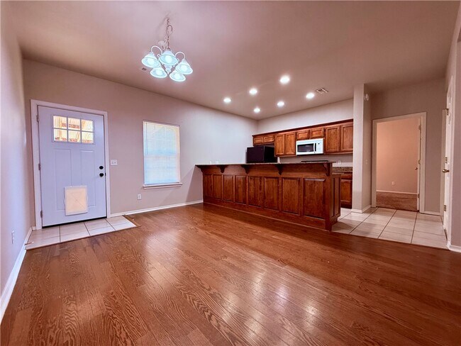 Foto del edificio - 3104 SW Deerfield Blvd