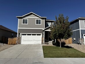 Building Photo - 10092 Castor Dr