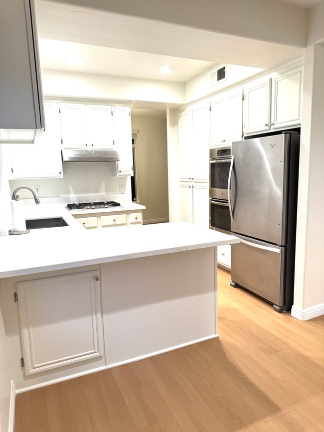 Building Photo - 12432 Caminito Brioso