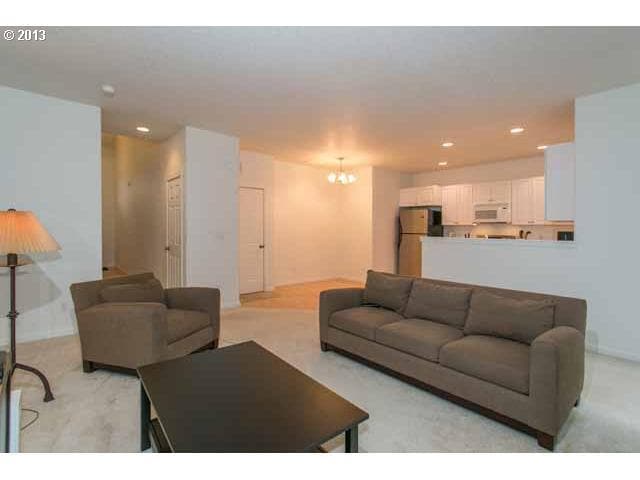 Photo - 5613 NE Canard Dr House