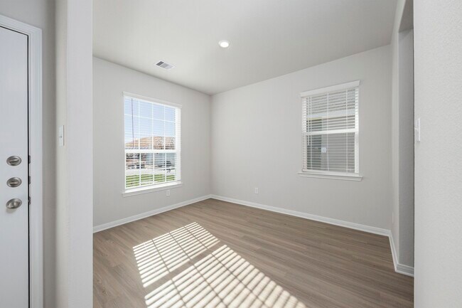 Building Photo - 15515 Caramel Spgs Dr