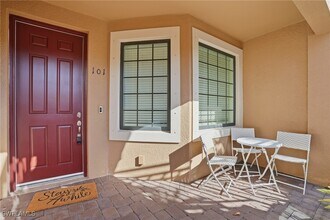 Building Photo - 9374 Pocida Ct