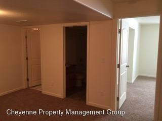 Building Photo - 4 br, 3.5 bath House - 3804 Firewalker Trail