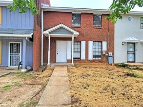 Building Photo - 3411 Malabar Rd