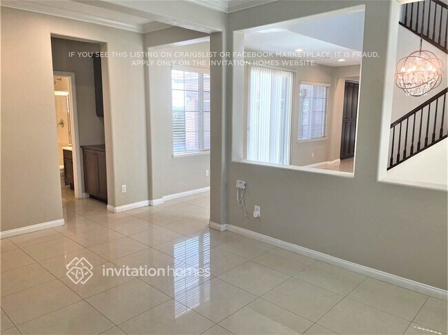 Foto del edificio - 12579 Chimney Rock Dr