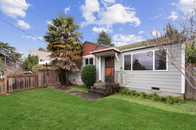 Foto principal - 2 bedroom in Seattle WA 98118