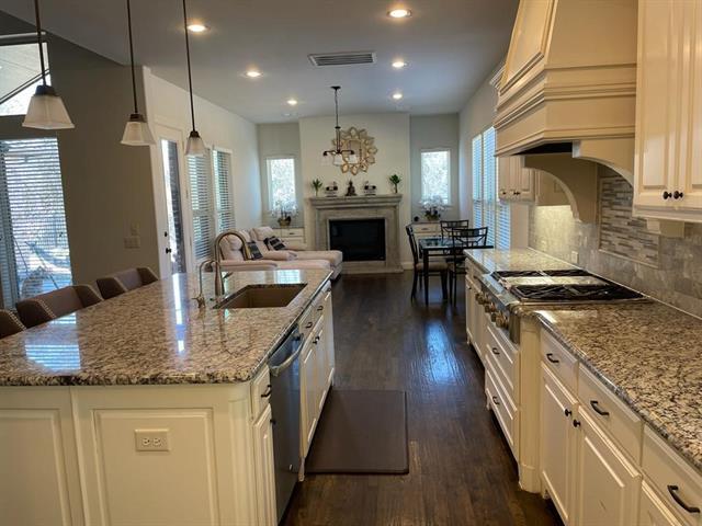 Building Photo - 7863 Shackelford Dr