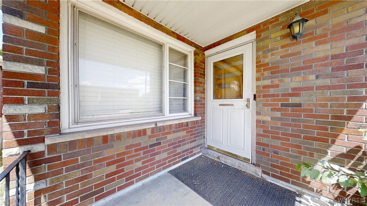 Foto del edificio - 1734 Elmwood Ave