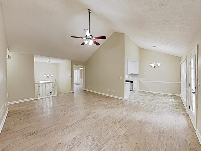 Building Photo - 655 Wedgewood Dr