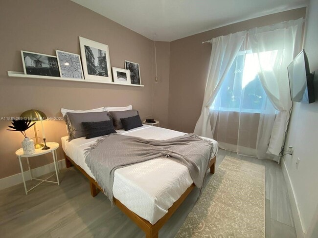 Foto del edificio - 427 NW 34th St