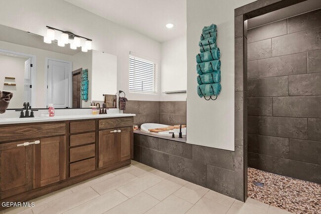 Foto del edificio - 13183 Emerald Isle St