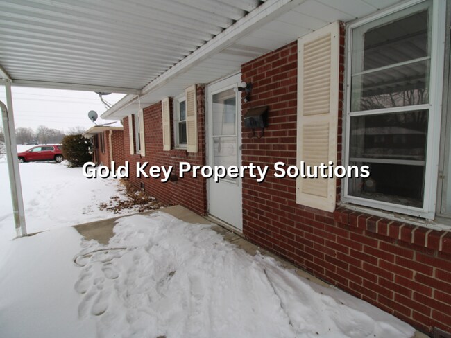 Foto del edificio - 3 Bedroom 1 Bath Brick Ranch Home w/ Fenced Backyard (SECTION 8 APPROVED)