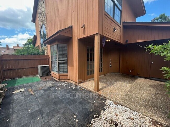 Foto del edificio - 3434 Stonebrook Pl