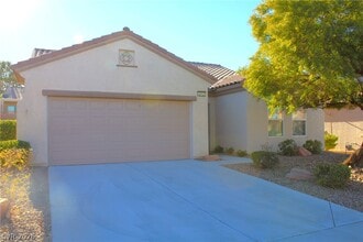 Building Photo - 2212 Sawtooth Mountain Dr
