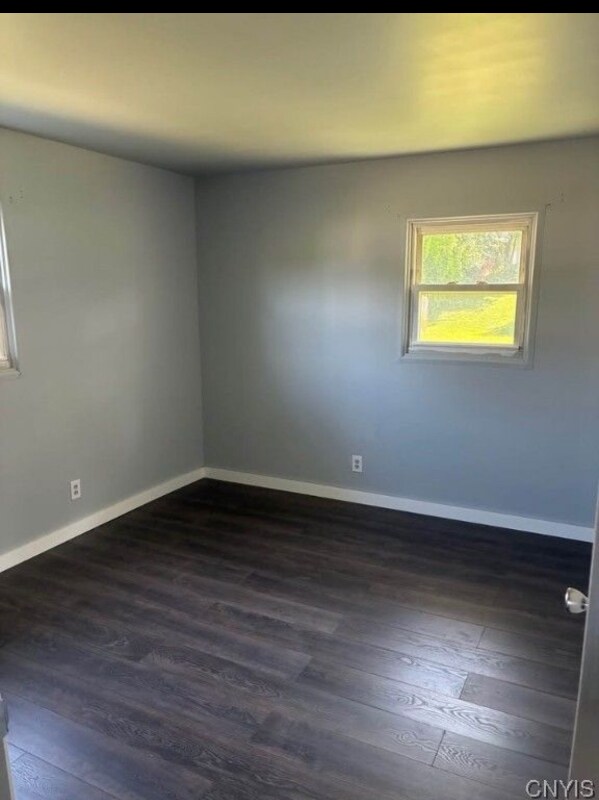 Foto del edificio - 125 Christopher Dr