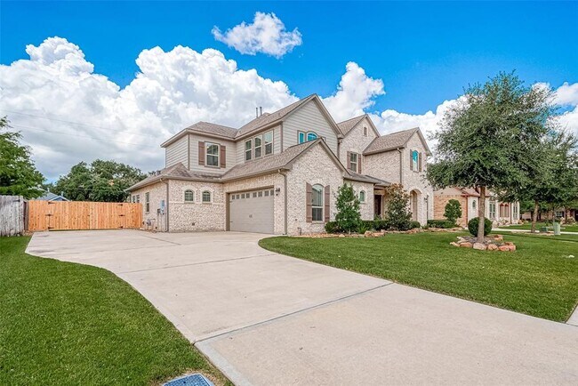 Building Photo - 6527 Camillia Ct